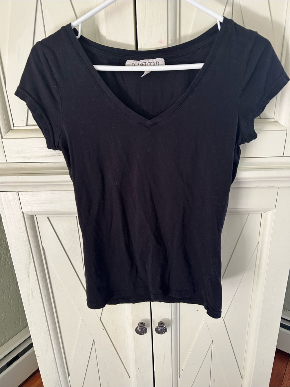 Planet Gold Black V-Neck Short Sleeve Tee